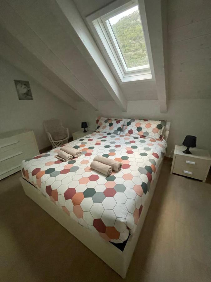 A Casa Di Laura Finale Ligure Lägenhet Exteriör bild